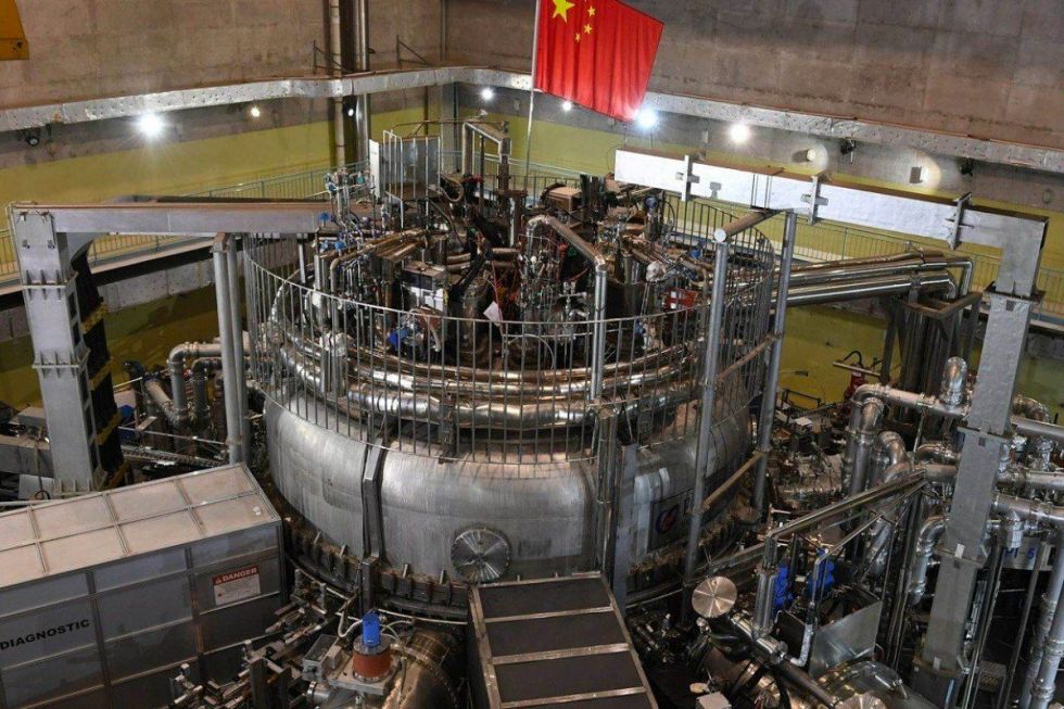 Artificial Sun tokamak reactor in China